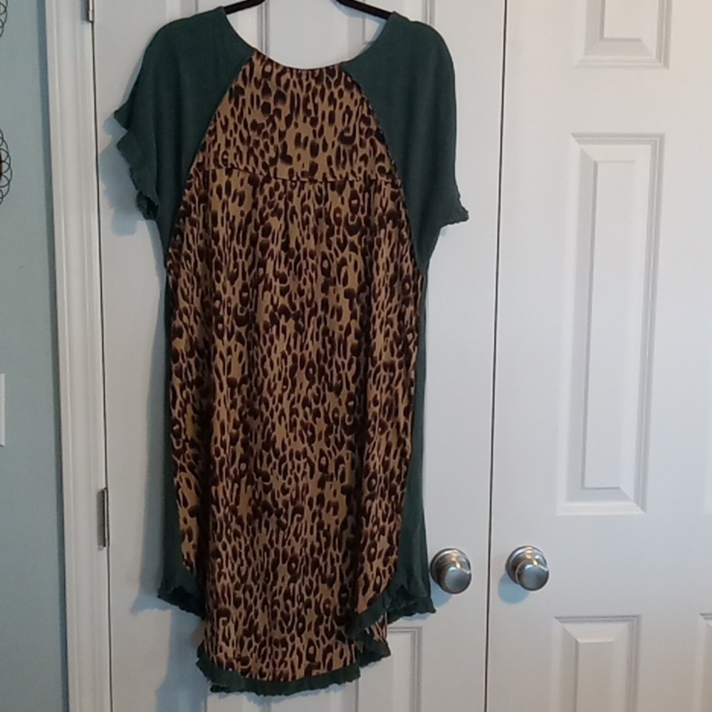 Umgee Green Dress with Leopard Print Accents - Picture 5 of 7
